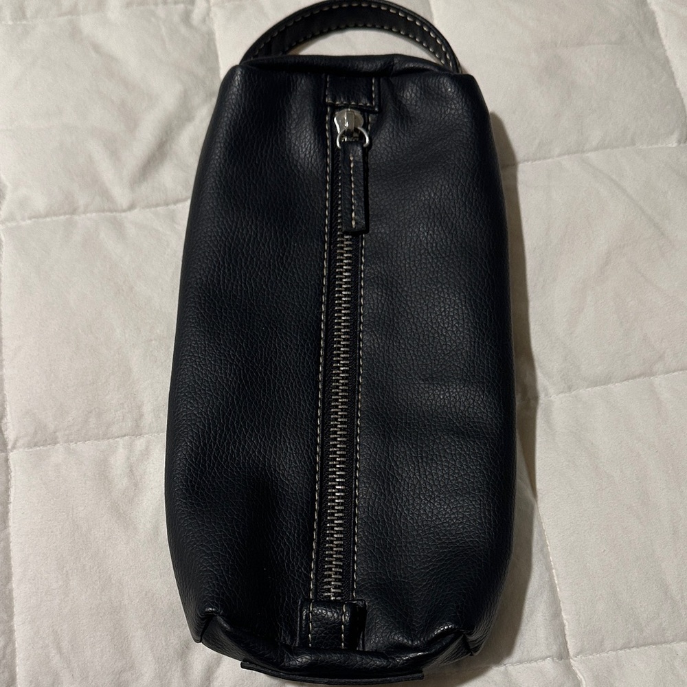 Joseph Abboud Small Black Leather Unisex  Dopp Toiletry Bag